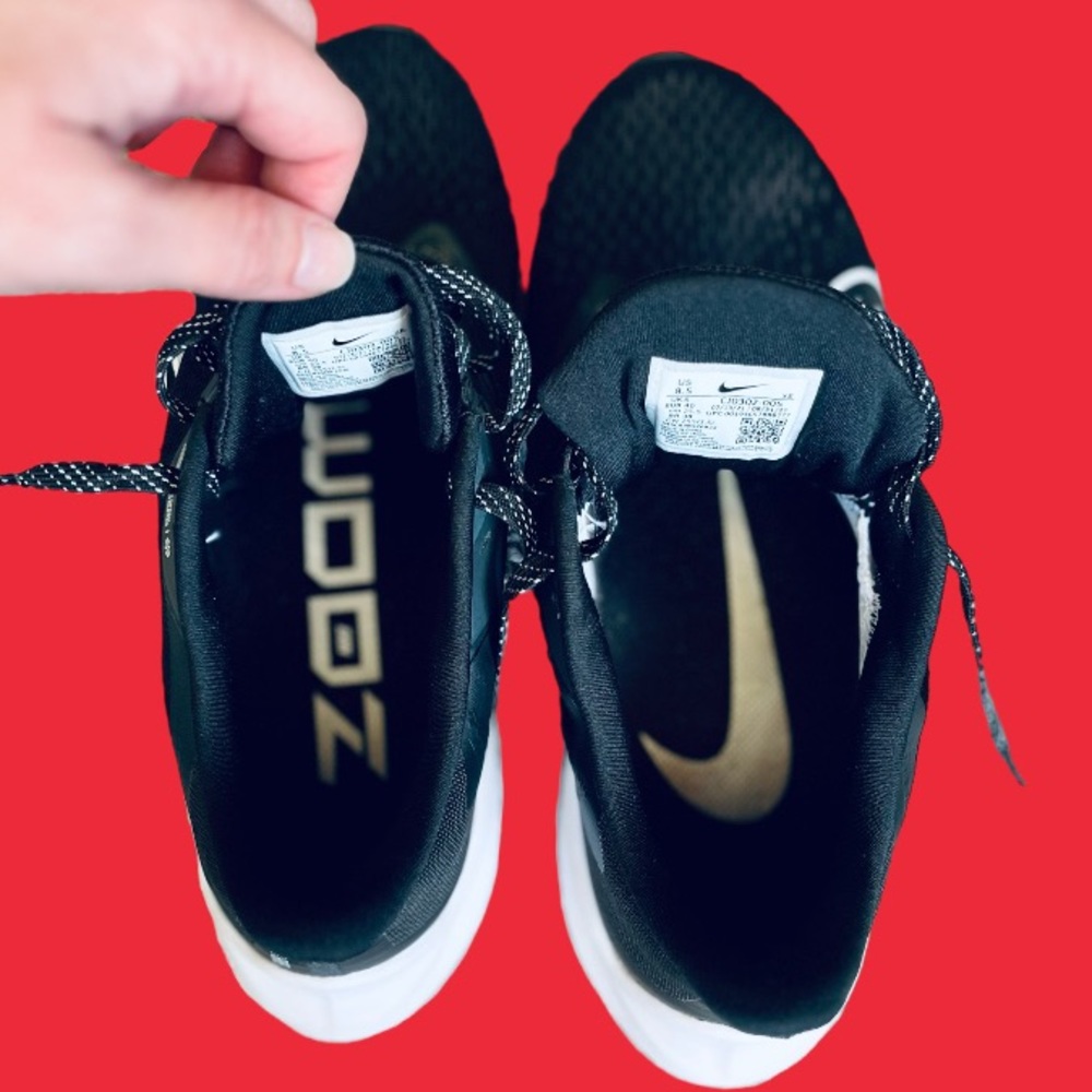 Nike Zoom Winflo 7 Running Shoes - Picture 11 of 12